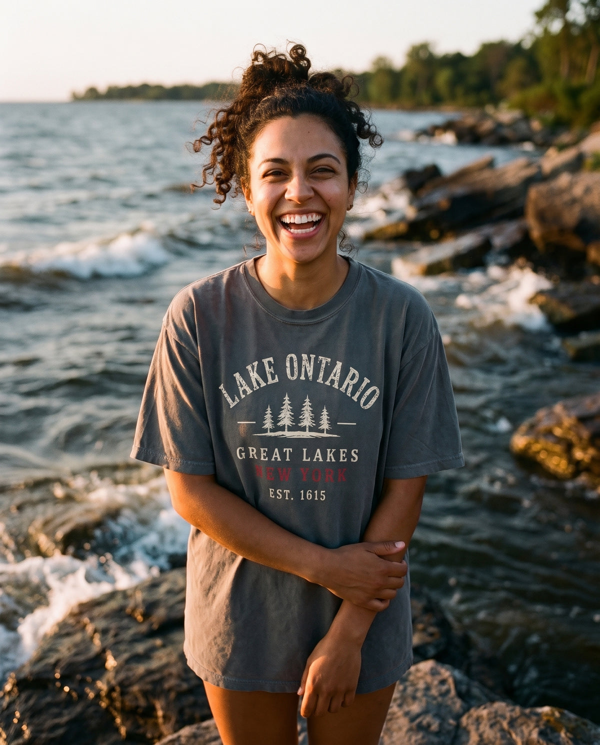 Lake Ontario Great Lakes tee in Grey at Nine Mile Point